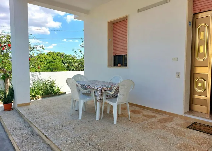 La Veranda Dei Nonni Apartment